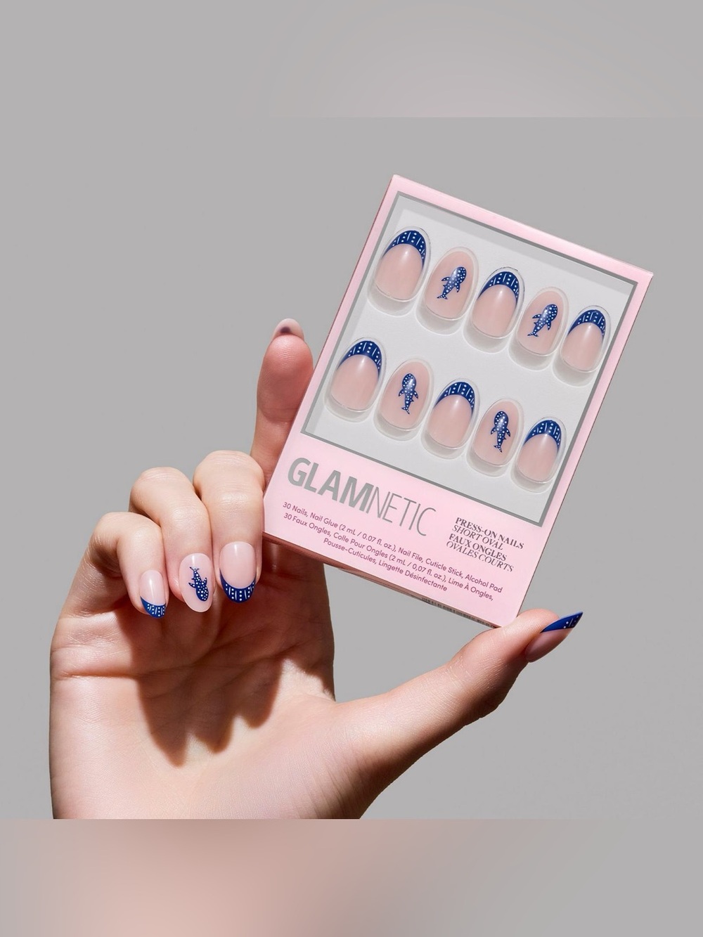 Glamnetic Whale Waves Press-On Short Oval Nail Set New NWT